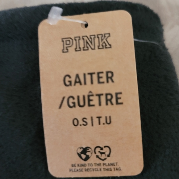 PINK Victoria's secret Black Fleece Face Mask Covering Gaiter NWT - Picture 3 of 8